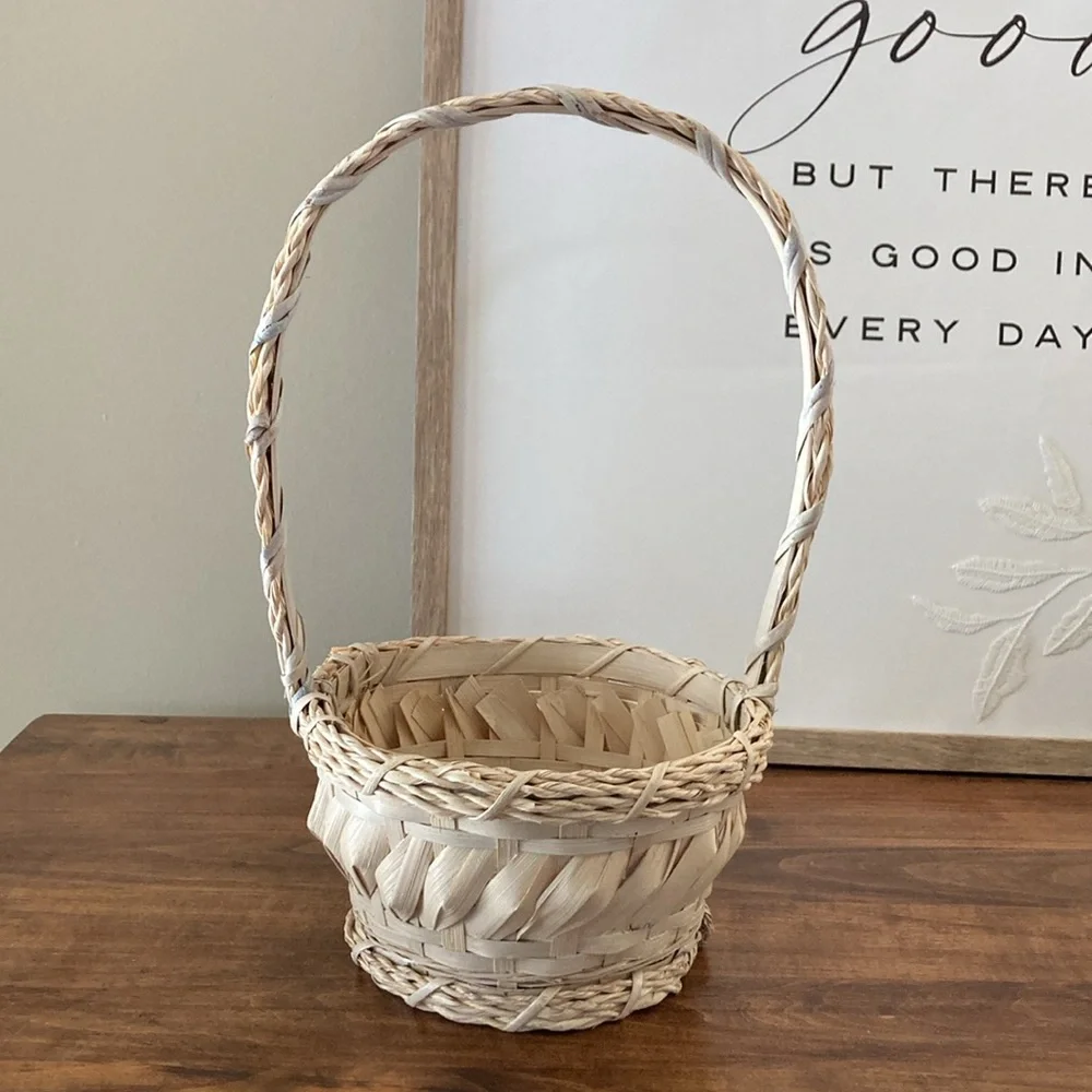 Vintage Woven Cream Basket with Handle, Easter Basket